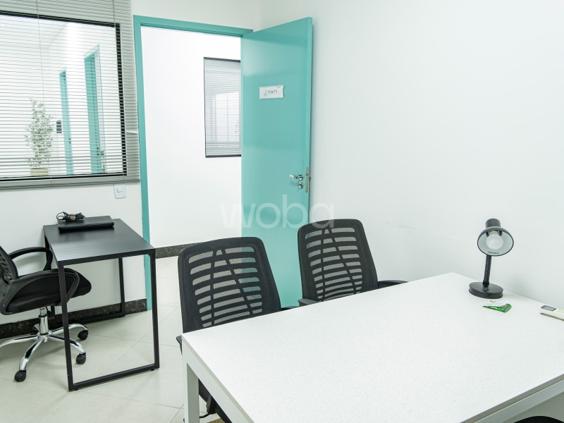  WORK IN OFFICES I - Serra/ES