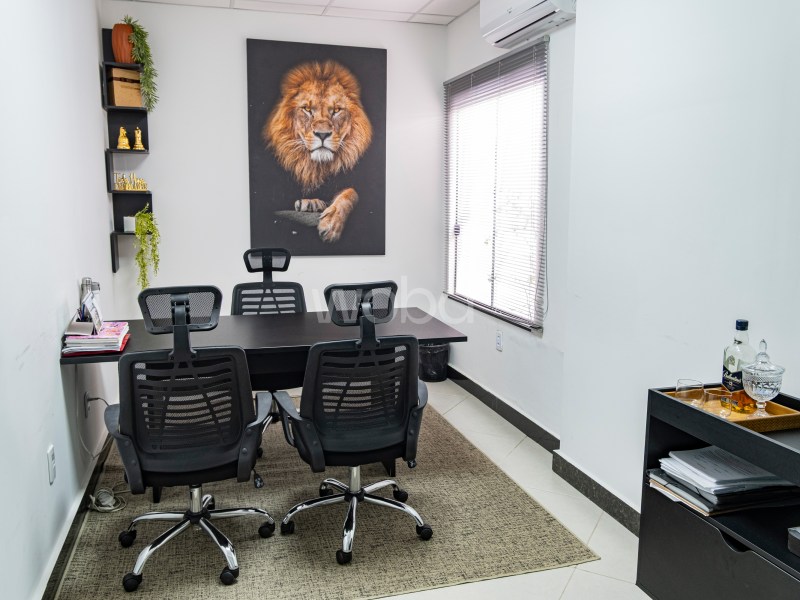  WORK IN OFFICES I - Serra/ES